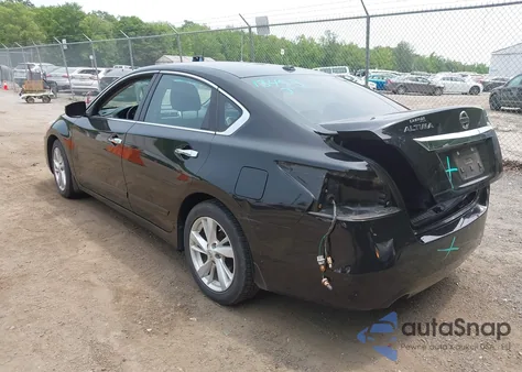 2015 Nissan Altima 2.5 Sv from USA, damaged, VIN 1N4AL3AP2FC415388